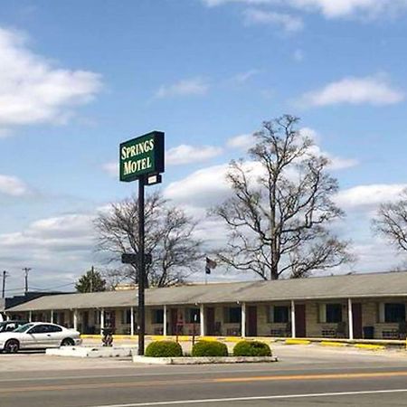 Springs Motel Ky Russell Springs Exterior photo